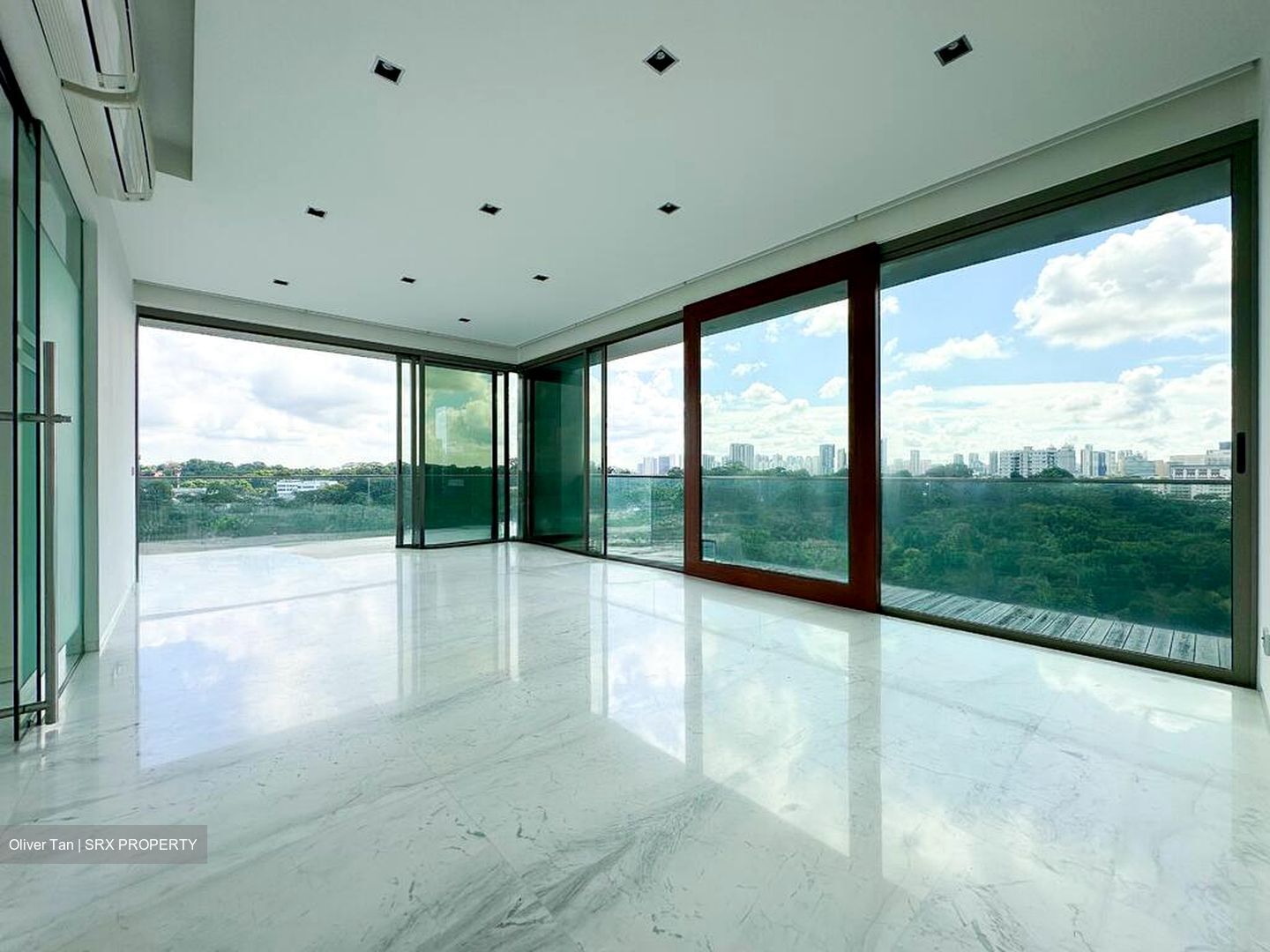 One Robin (D10), Apartment #514794361